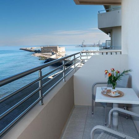 Kronos Hotel Iraklion Buitenkant foto