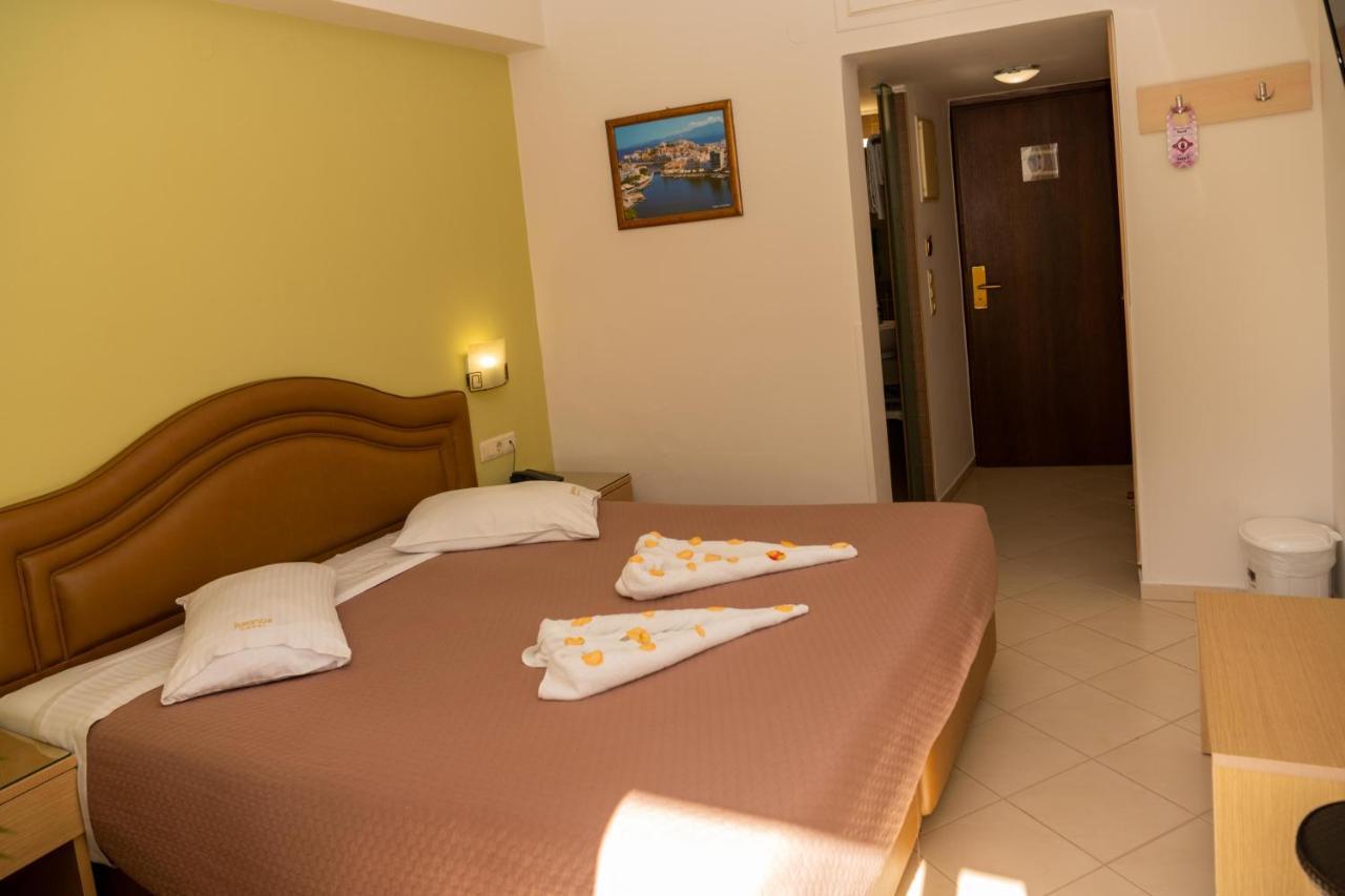 Kronos Hotel Iraklion Buitenkant foto