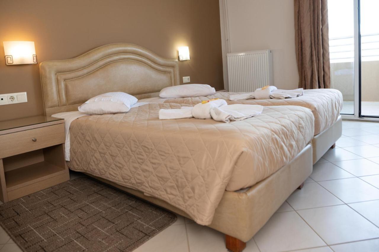 Kronos Hotel Iraklion Buitenkant foto