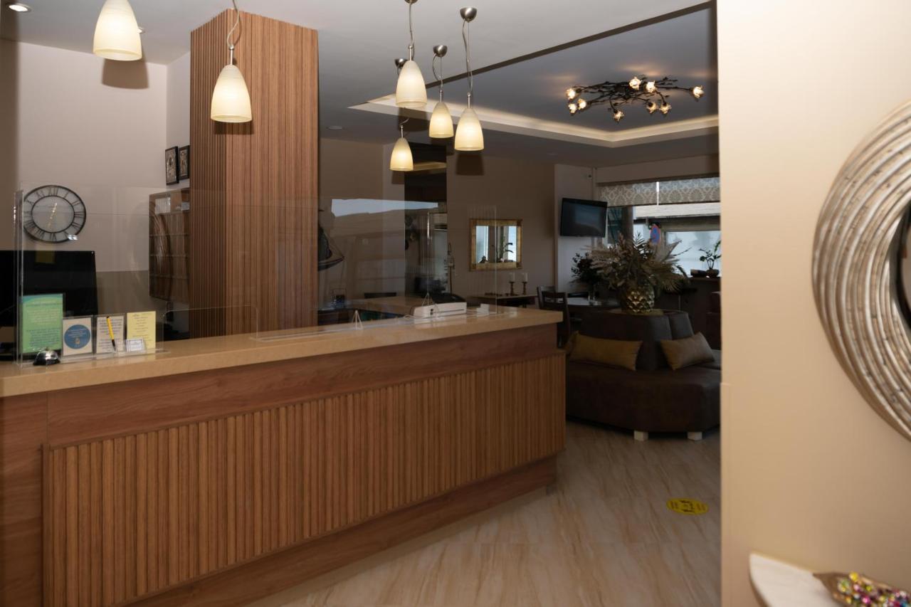 Kronos Hotel Iraklion Buitenkant foto